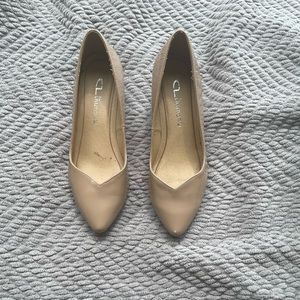 Chinese laundry nude wedges size 6